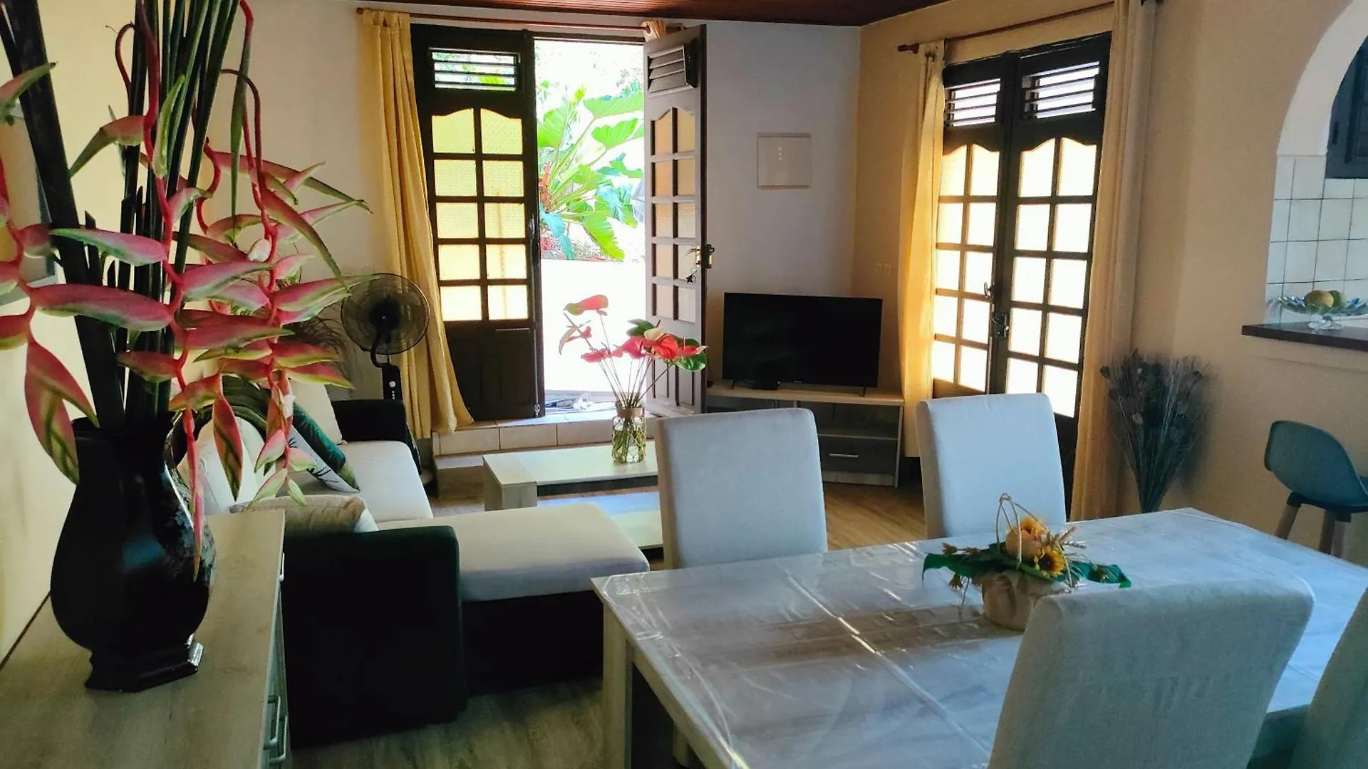 Appartement Bromelias à Le Robert