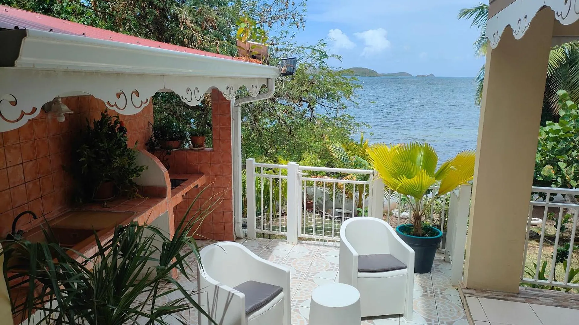 Appartement Bromelias à Le Robert 0*,