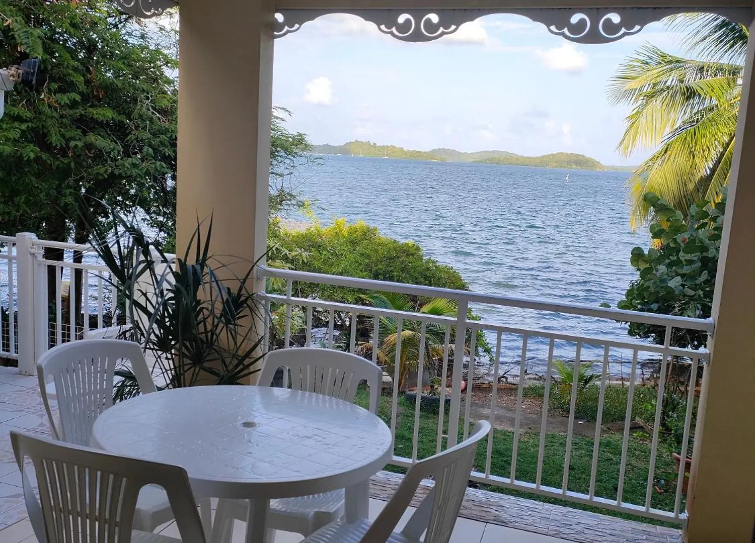 Bromelias Apartment Le Robert
